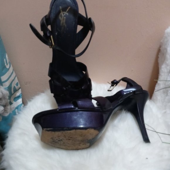 Blue Shoes - Picture 4 of 9